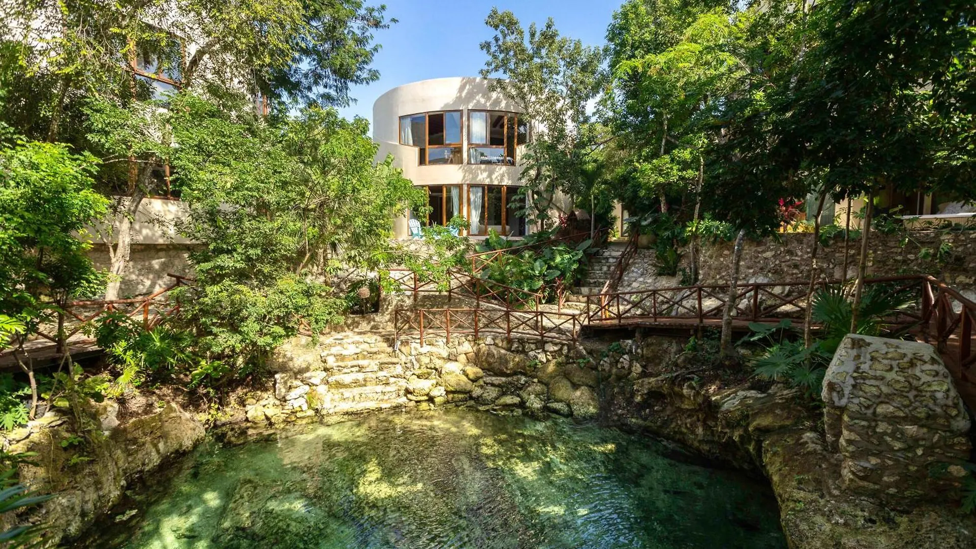 Luxury Cenote Villa Tulum